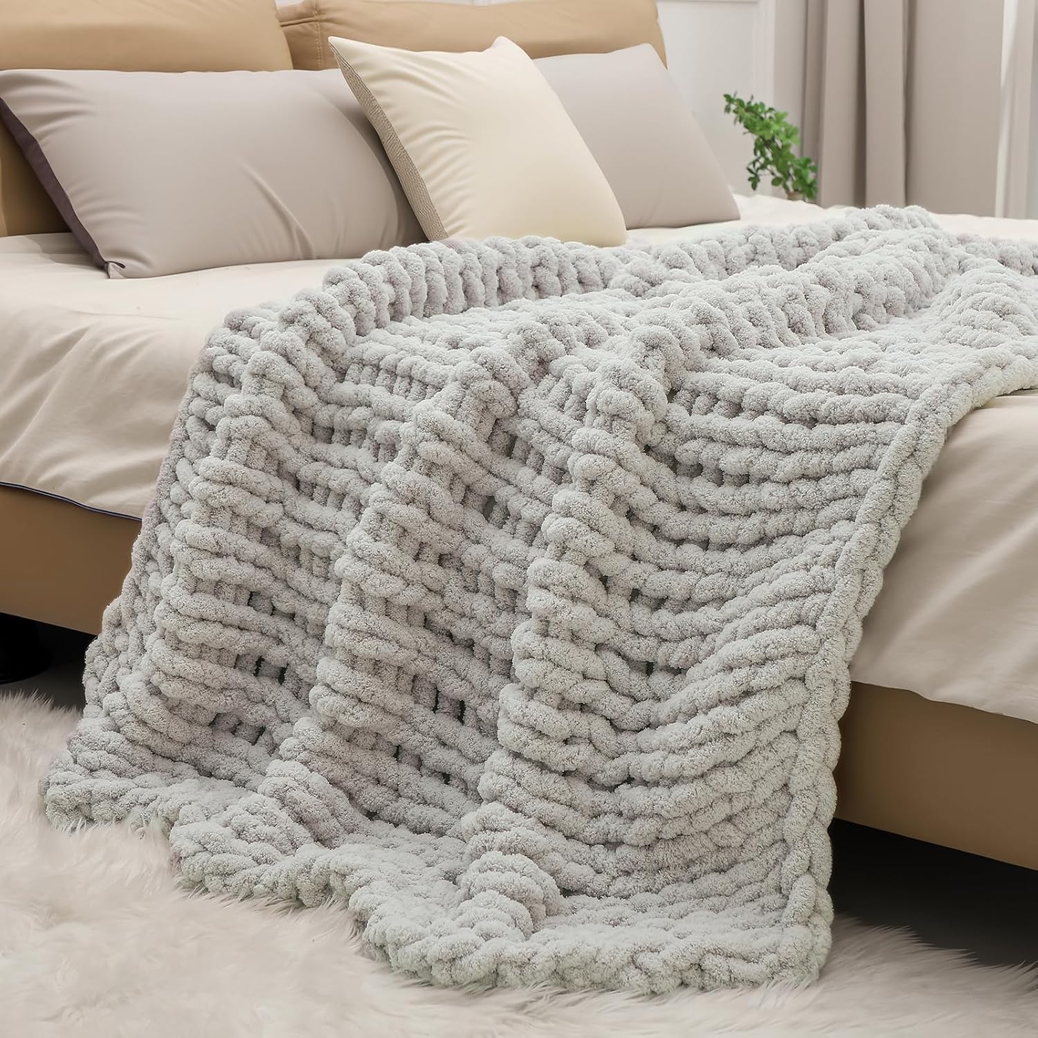 Light Grey Jumbo Chenille Knit Blanket